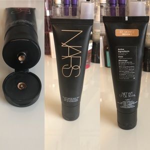 NARS Velvet Matte Skin Tint- St.Moritz